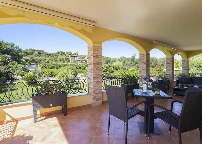 Vila Mistral Per 7 Persone Terrazza Bbq Ac Wifi