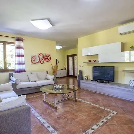Alghero Villa Mistral With Large Terrace Garden Bbq Ac Wifi Villa