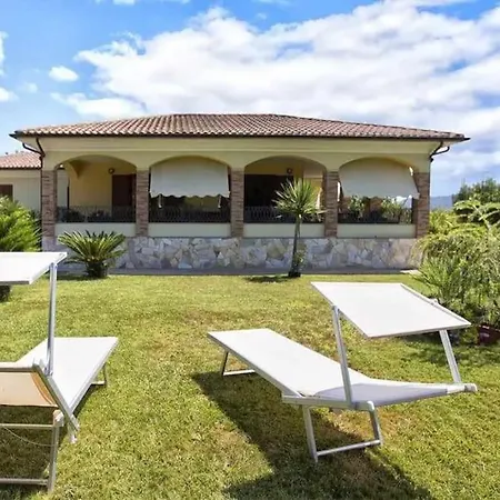 Вилла Mistral Per 7 Persone Terrazza Bbq Ac Wifi