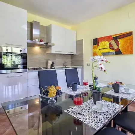 Mistral Per 7 Persone Terrazza Bbq Ac Wifi Villa *