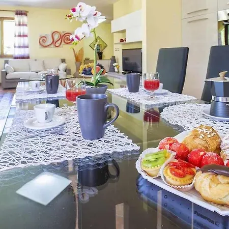 Mistral Per 7 Persone Terrazza Bbq Ac Wifi Villa *